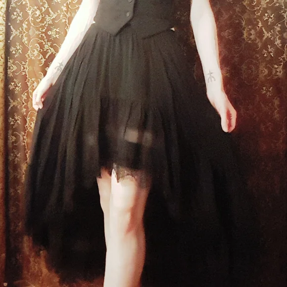 Express Black High-Low Skirt - Picture 2 of 8